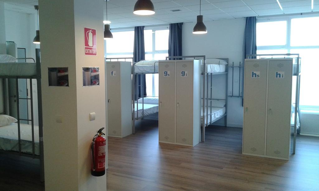 Check In Leonホステル 部屋 写真